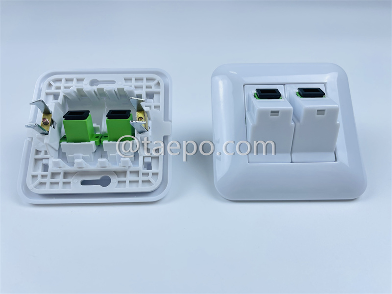 Sortie de fibre SC/APC duplex