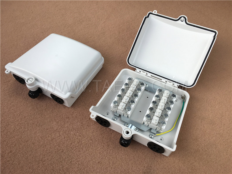 Boîtier de point de distribution extérieur 10 paires pour module STB, 200x185x70 mm, verrouillage à vis et encliquetage, boîtier en plastique, avec module STB avec protection contre les surtensions