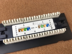 Panneau de brassage réseau 12 ports 10 pouces 1U CAT5E RJ45 UTP avec support