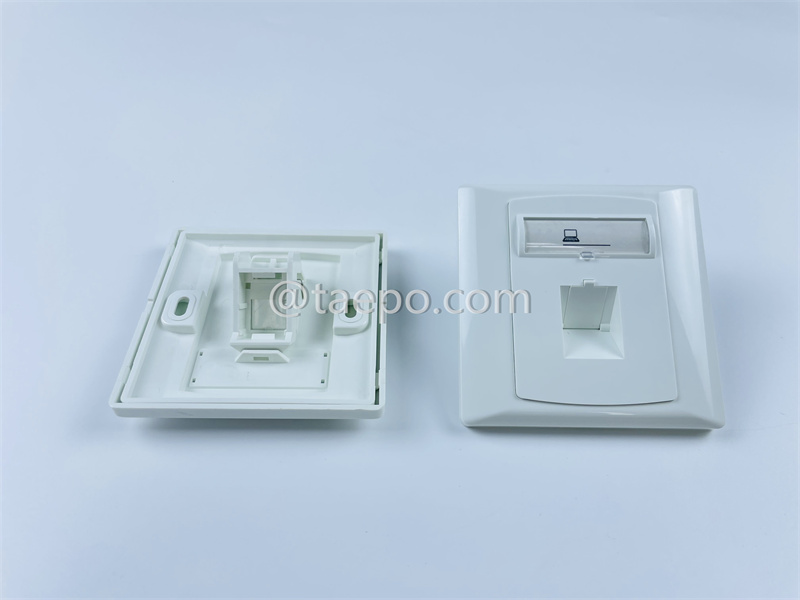 Plaque de face 1 port, 86x86 mm, style allemand