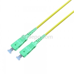 Cordon de raccordement pour câble à fibre optique monomode 9/125 um OS1 simplex SC APC 3 mm