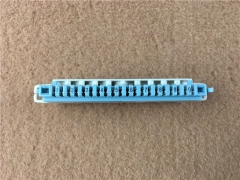 Module de connexion à profil super compact 10 paires avec guide-fil