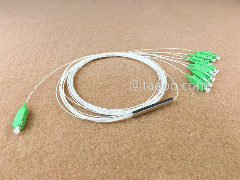 Diviseur de fibre optique, PLC, tube en acier, G657A, 1x8, tube lâche de 0.9mm, 1m, avec SC/APC