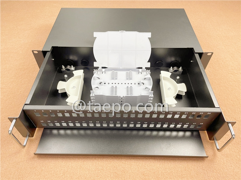 ODF monté en rack, 19