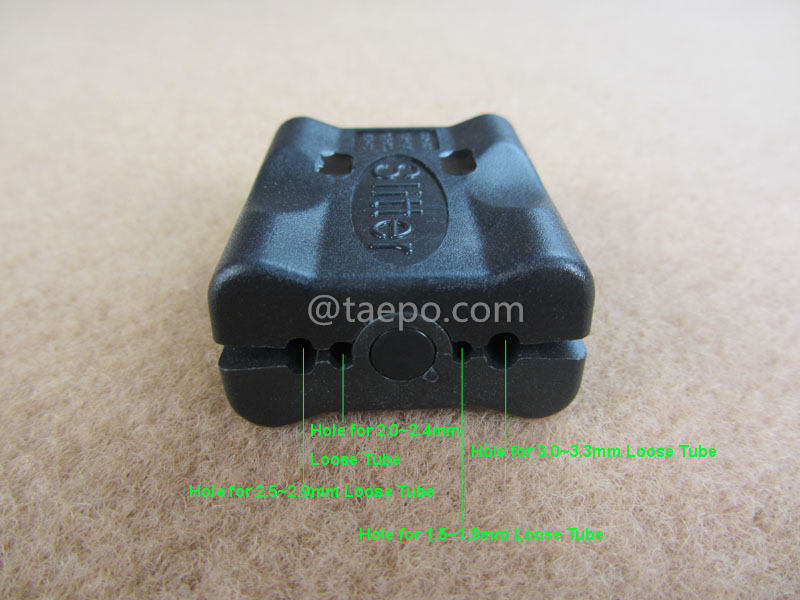 Images illustratives pour fendeuse de fibres pour tube libre