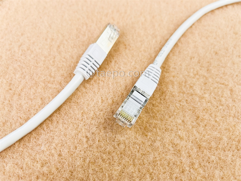 Cordon de raccordement LAN, CAT6, FTP, RJ45-RJ45, 1m