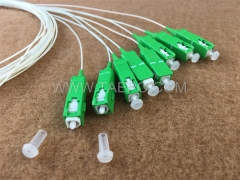 Séparateur optique, PLC, tube en acier, G657A, 1x8, tube lâche de 0,9 mm, 1 m, avec connecteur SC/APC