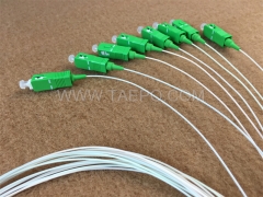 Séparateur optique, PLC, tube en acier, G657A, 1x8, tube lâche de 0,9 mm, 1 m, avec connecteur SC/APC